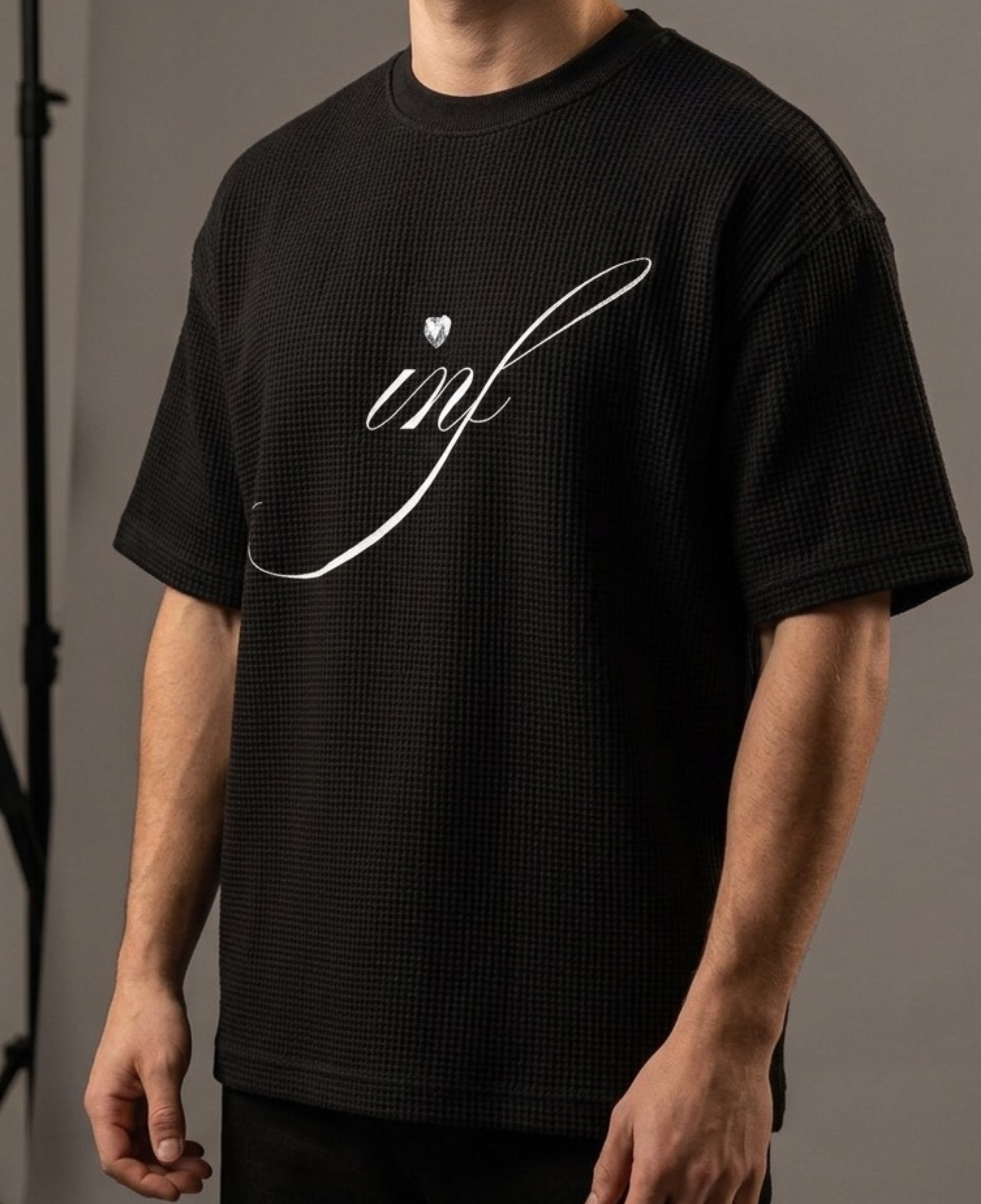 213BPM Boxy Black Tee